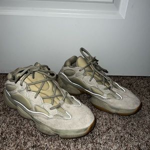 Yeezy 500